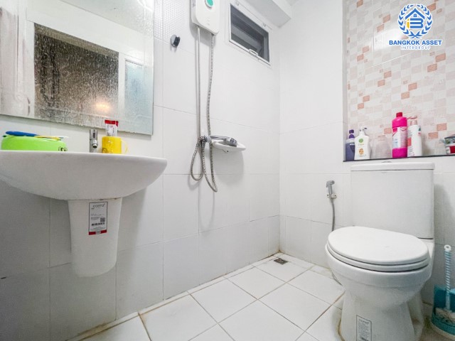 *****บ้านเดี่ยวมือสองนนทบุรี ม.นิชชารมณ์ ราชพฤกษ์-รัตนาธิเบศร์ เนื้อที่ 50.6 ตร.ว. ฟังก์ชัน 4 ห้องนอน 4 ห้องน้ำ จอดรถได้ 2 คัน บนทำเลดีที่สุด เข้าเมืองสะดวก ใกล้รถไฟฟ้าสายสีม่วง "สถานีบางรักน้อยท่าอิฐ" ในราคาสุด!